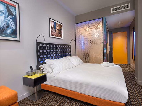 The Constance - Holiday Adelaide 3