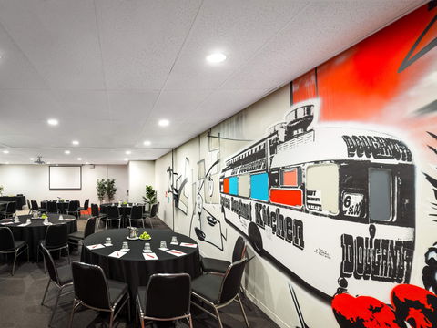 Ibis Hotel - Holiday Adelaide 10
