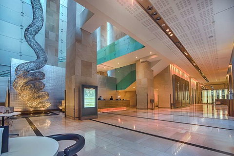 Hilton Sydney - Holiday Adelaide 4