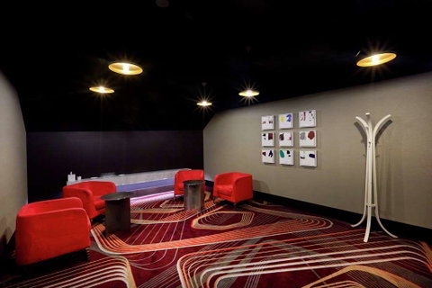 Hilton Sydney - Holiday Adelaide 11
