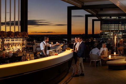 Hyatt Regency Sydney - Holiday Adelaide 10