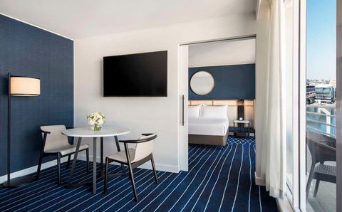 Hyatt Regency Sydney - Holiday Adelaide 15