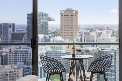 Meriton Suites Campbell Street - Holiday Adelaide 10