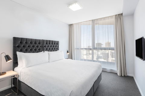 Meriton Suites Campbell Street - Holiday Adelaide 13