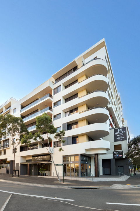 Meriton Suites Waterloo - Holiday Adelaide 0