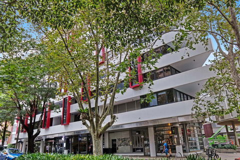 Astra Jasper - Holiday Adelaide 1