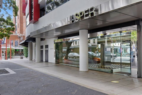 Astra Jasper - Holiday Adelaide 2