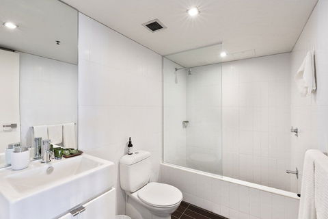 Astra Jasper - Holiday Adelaide 5