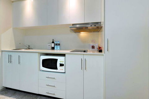APX Apartments Darling Harbour - Holiday Adelaide 5