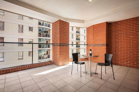 APX Apartments Darling Harbour - Holiday Adelaide 13