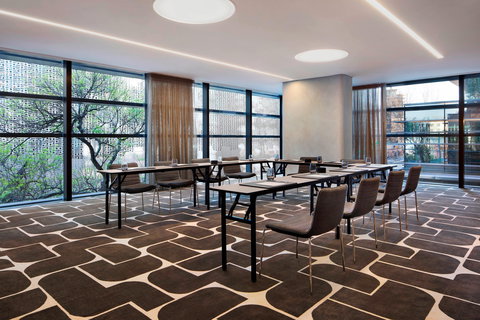 Four Points by Sheraton, Central Park - Holiday Adelaide 8