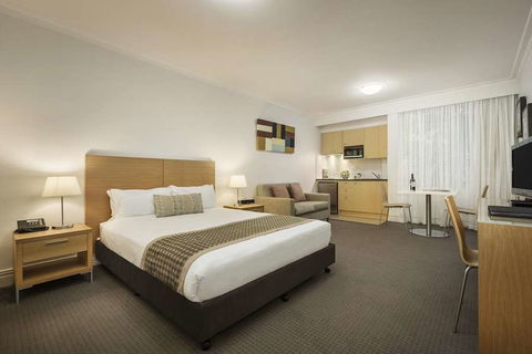 Melbourne Kew Central Apartment Hotel - Holiday Adelaide 2