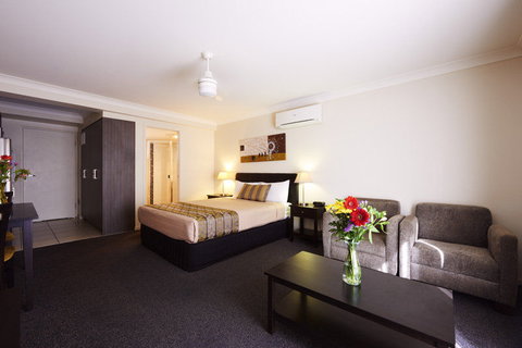 Blackwater Central Motel - Holiday Adelaide 3