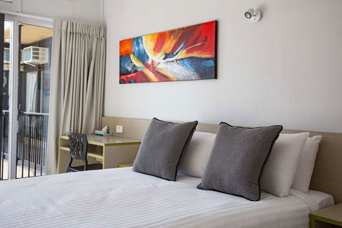 Emerald Star, A Nightcap Hotel - Holiday Adelaide 7
