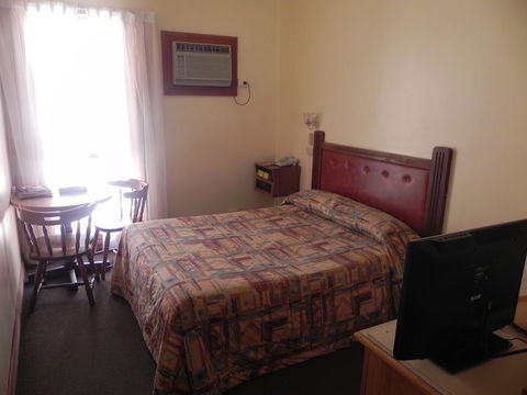 St Georges Motor Inn - Holiday Adelaide 5