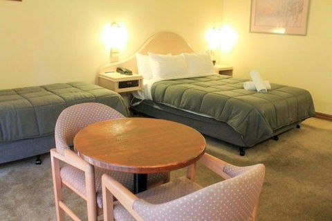 St Georges Motor Inn - Holiday Adelaide 11