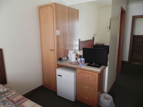 St Georges Motor Inn - Holiday Adelaide 12