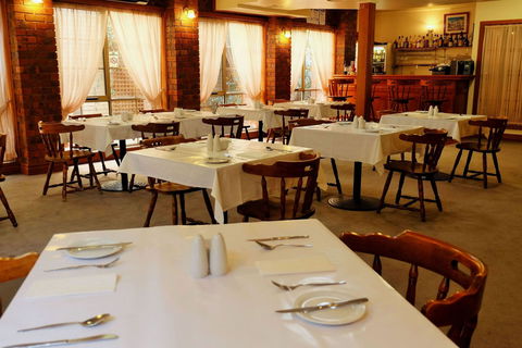 St Georges Motor Inn - Holiday Adelaide 15