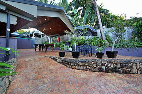 Airlie Beach Motor Lodge - Holiday Adelaide 0