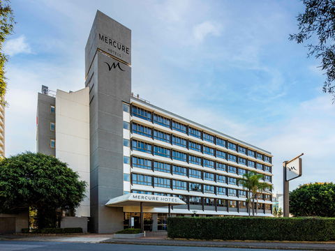 Mercure Newcastle - Holiday Adelaide 0