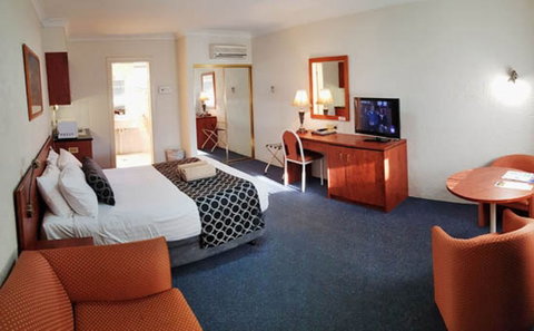 Amber Court Motor Inn - Holiday Adelaide 1