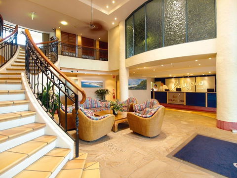 Oaks Calypso Plaza Resort - Holiday Adelaide 1