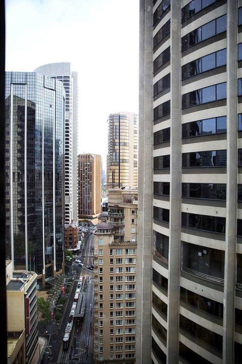 A by Adina Sydney - Holiday Adelaide 1