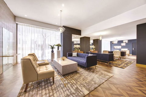 Vibe Hotel Sydney - Holiday Adelaide 1
