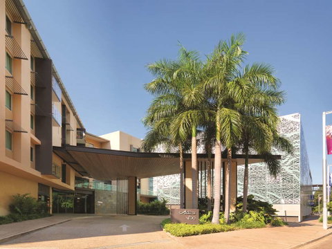 Adina Apartment Hotel Darwin Waterfront - Holiday Adelaide 1
