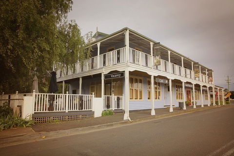 Mole Creek Guest House - Holiday Adelaide 0