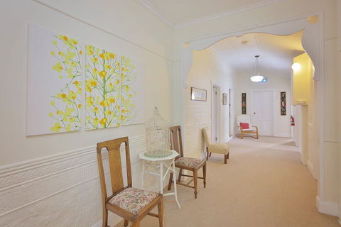 Mole Creek Guest House - Holiday Adelaide 1