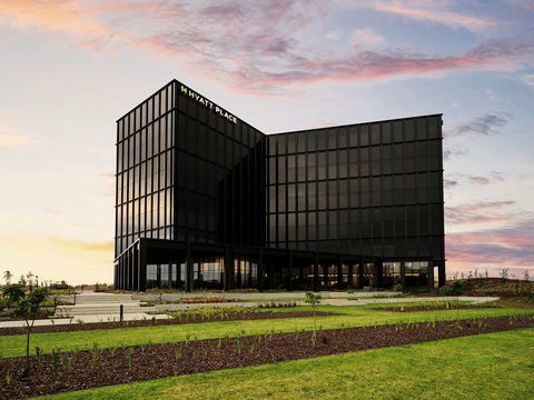 Hyatt Place Melbourne Caribbean Park - Holiday Adelaide 1
