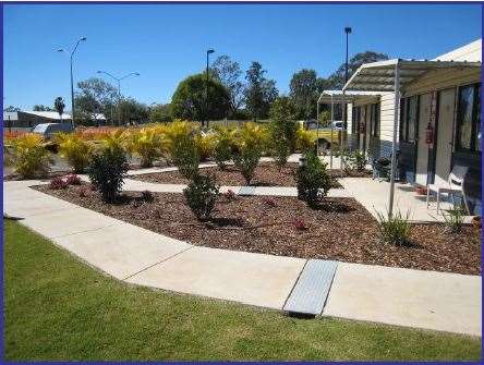 Vitrinite Village Of Middlemount - Holiday Adelaide 1