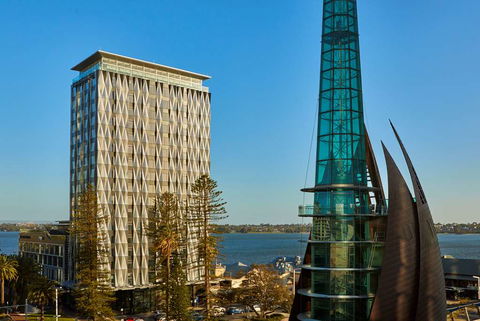 DoubleTree By Hilton Perth Waterfront - Holiday Adelaide 0
