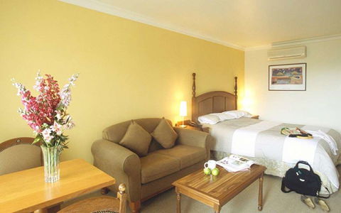 Best Western Plus The Tudor-Box Hill - Holiday Adelaide 2