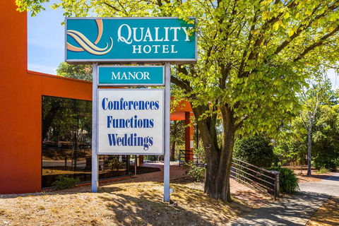 Quality Hotel Manor - Holiday Adelaide 0