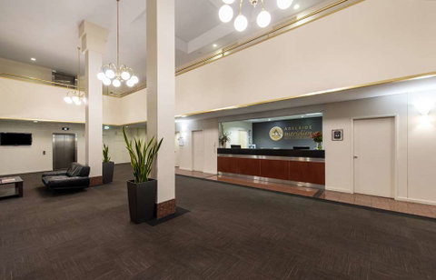 Comfort Hotel Adelaide Meridien - Holiday Adelaide 2