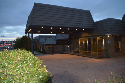 Rowville International Hotel - Holiday Adelaide 1