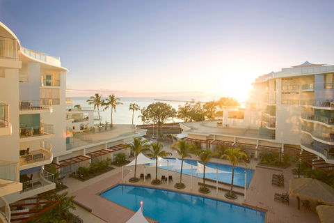 Oaks Resort & Spa Hervey Bay - Holiday Adelaide 0