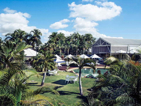 Mercure Townsville - Holiday Adelaide 1