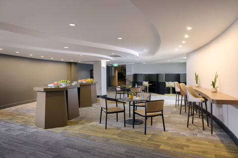 Voco Brisbane City Centre - Holiday Adelaide 8