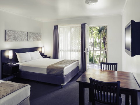 Mercure Townsville - Holiday Adelaide 4