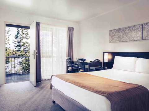 Mercure Townsville - Holiday Adelaide 6