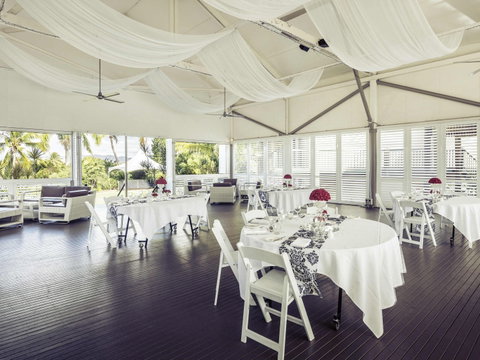 Mercure Townsville - Holiday Adelaide 17