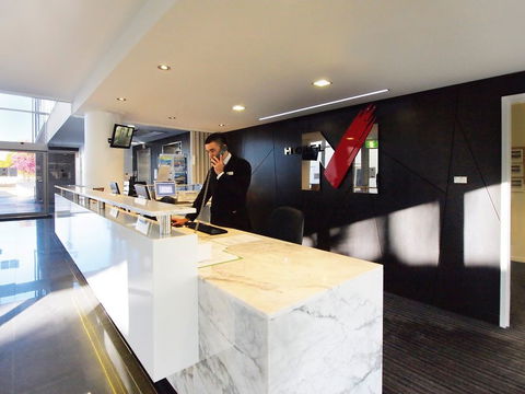 Oaks Metropole Hotel - Holiday Adelaide 1