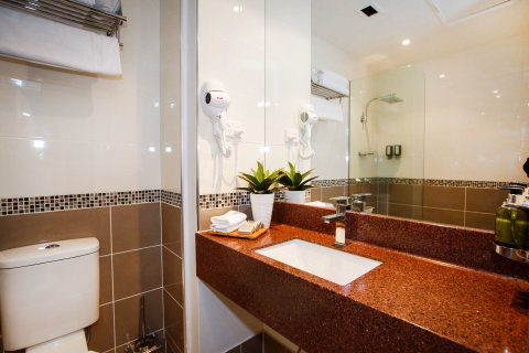 Madison Plaza Townsville - Holiday Adelaide 7