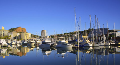 Madison Plaza Townsville - Holiday Adelaide 12