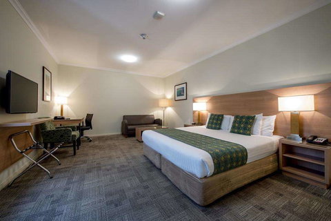 Bunbury Hotel Koombana Bay - Holiday Adelaide 3