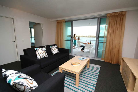 Ramada Hotel & Suites Ballina - Holiday Adelaide 5
