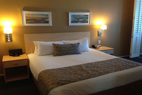 Ramada Hotel & Suites Ballina - Holiday Adelaide 6